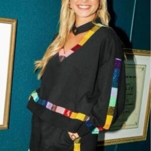 Queen of sparkles womens medium black rainbow sequined sweatshirt